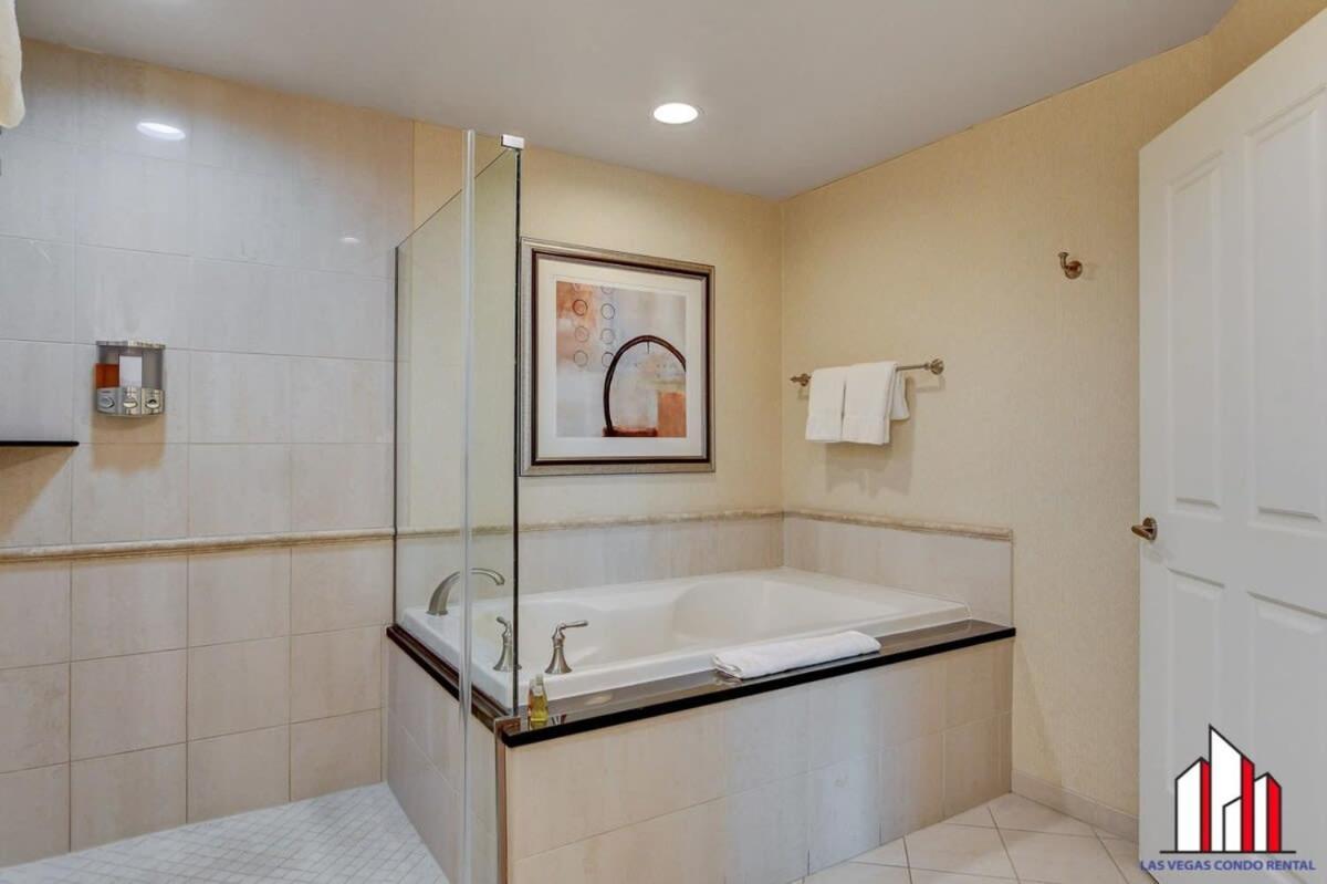 Mgm Signature-04-603 Strip View Jacuzzi Studio Las Vegas Exteriör bild
